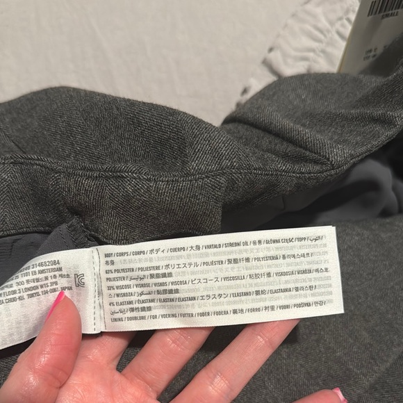 NWT Abercrombie & Fitch Gray Pleated Skirt - Picture 6 of 8